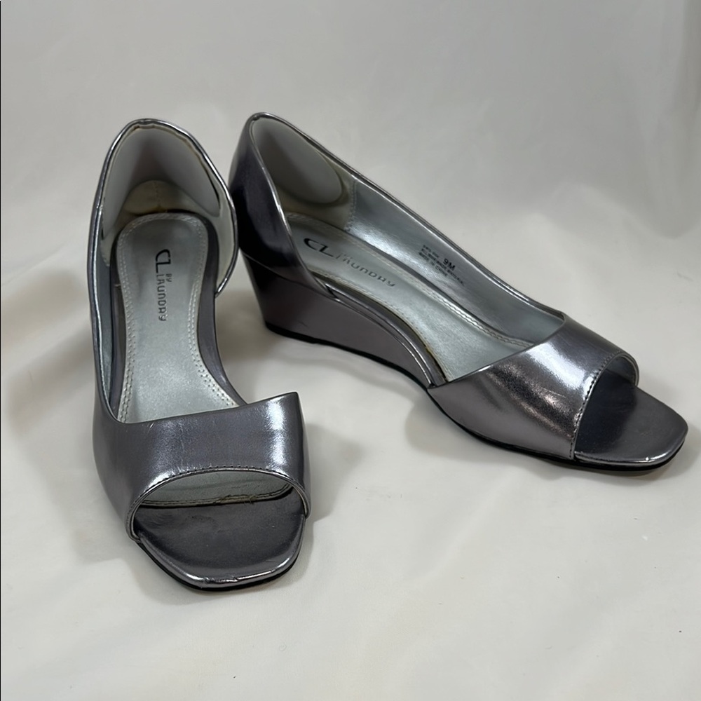CL by Laundry Women's Silver Wedge Shoes